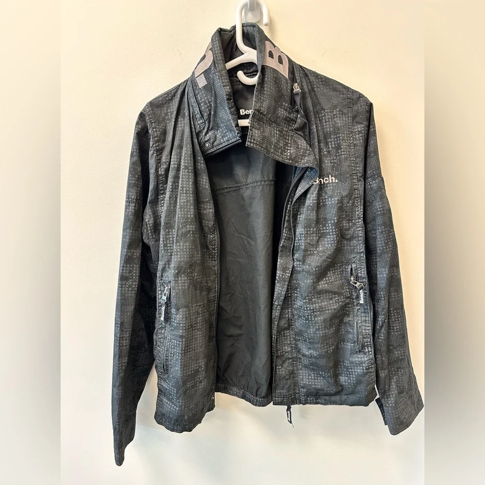 Men’s Bench Retired Spring Jacket - Picture 1 of 6
